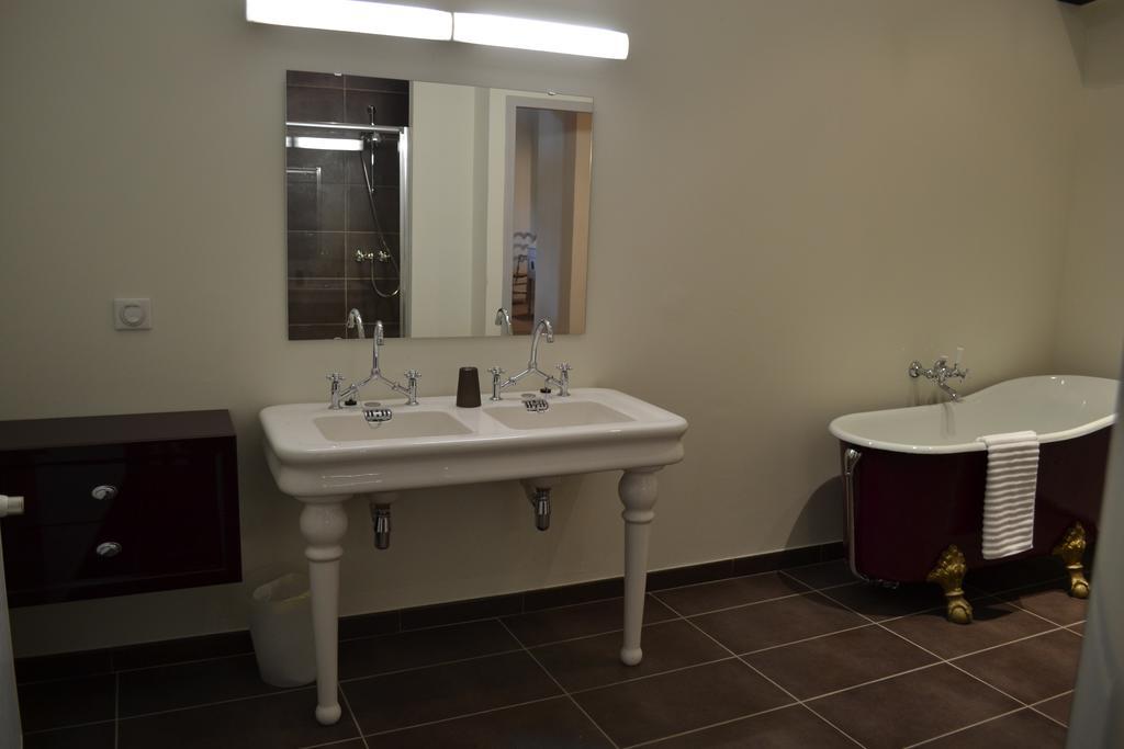 Domaine De Ceyrac Bed & Breakfast Conqueyrac Room photo